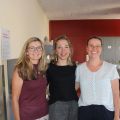 Loading...